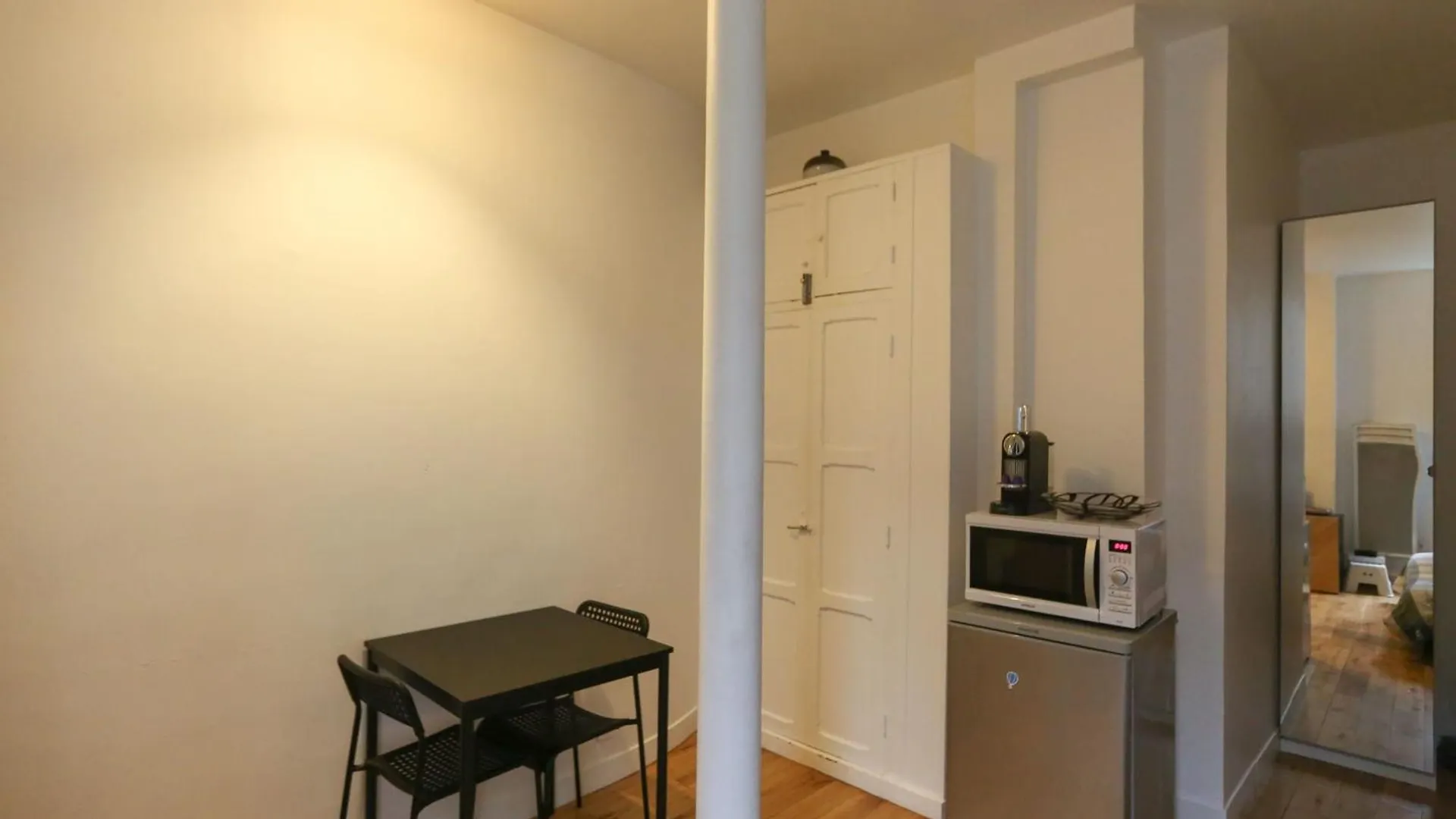Nice And Comfortable Studio Apartment Paris