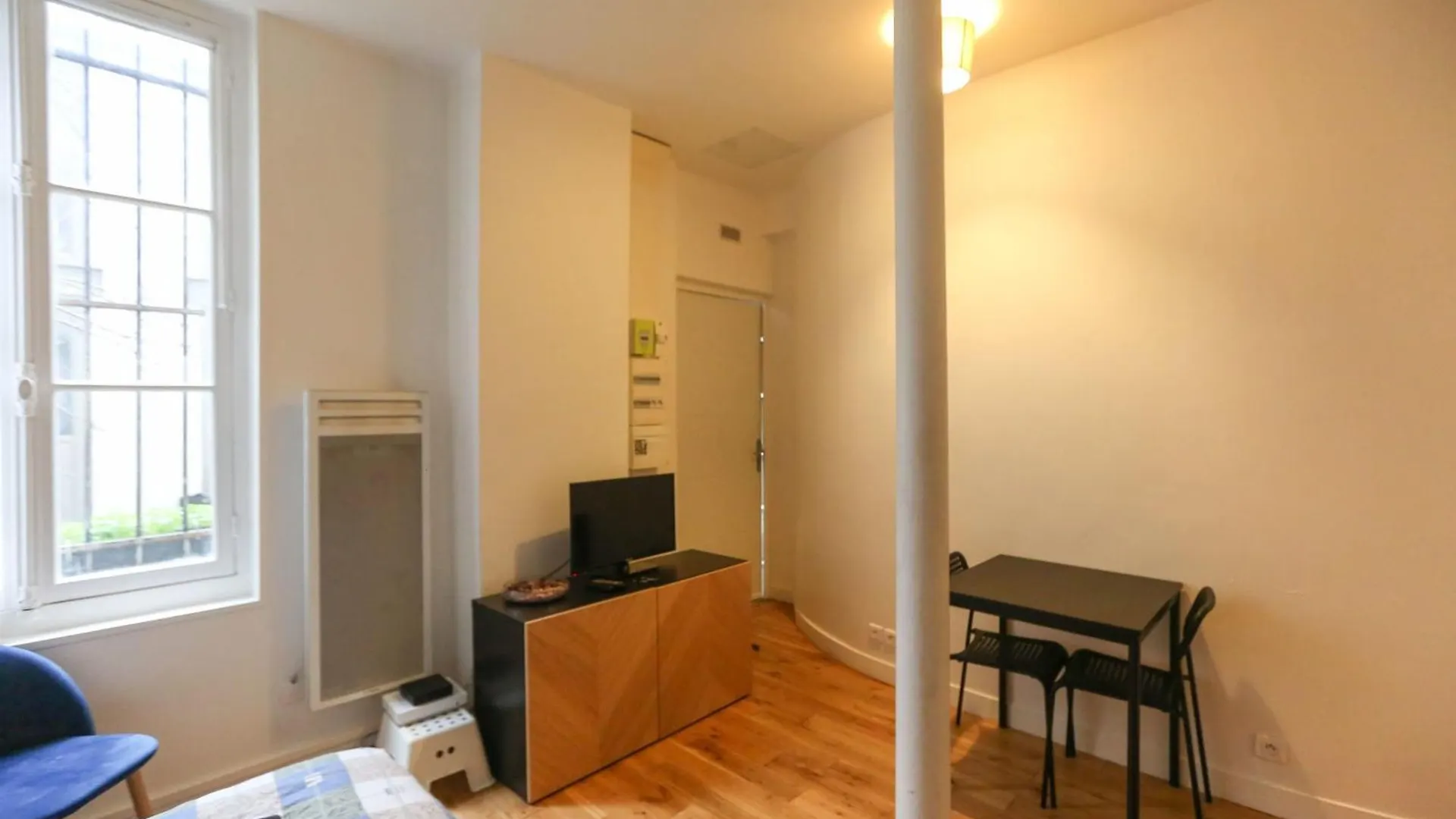 Nice And Comfortable Studio Apartment Paris