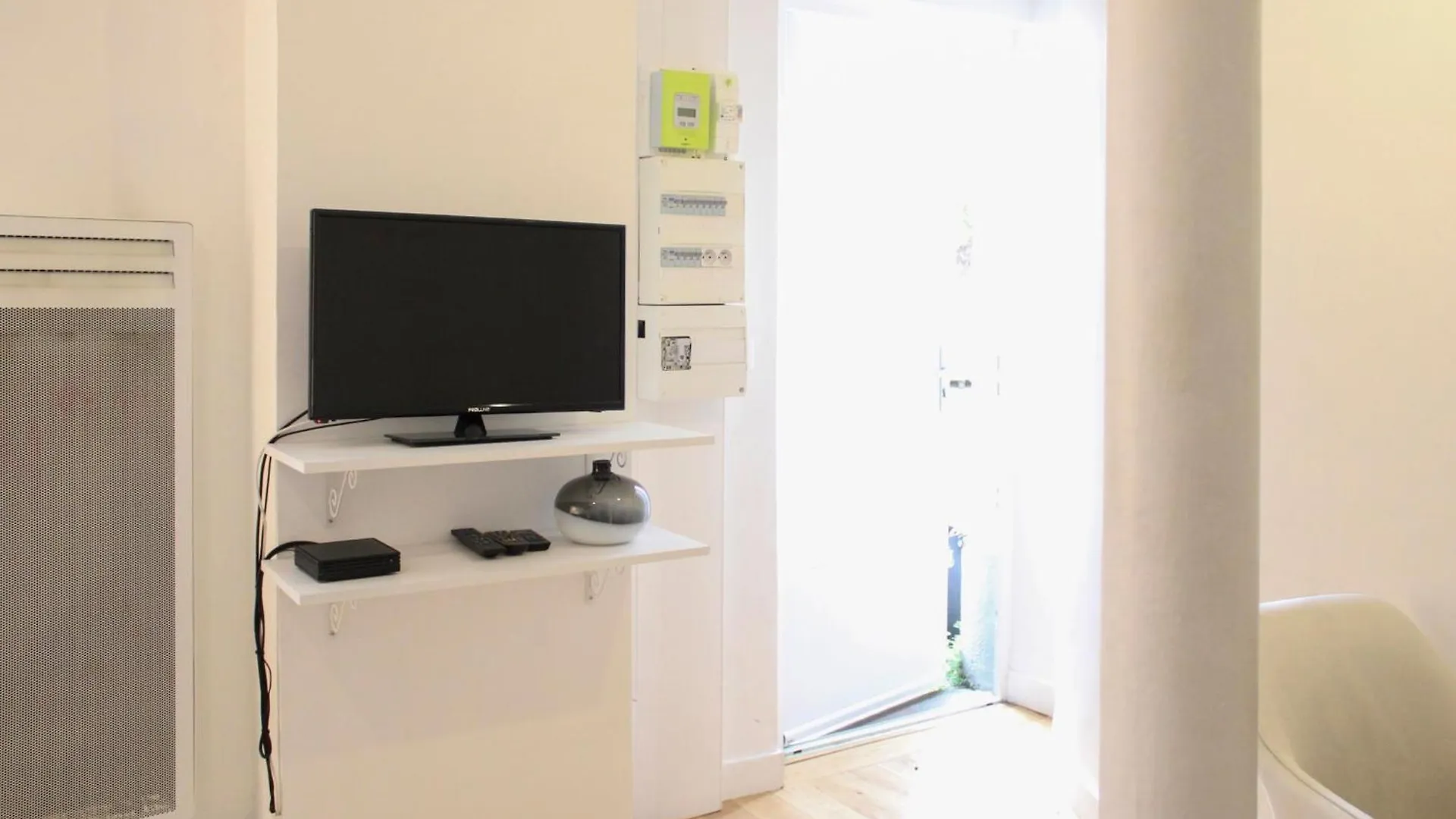 Nice And Comfortable Studio Apartment Paris